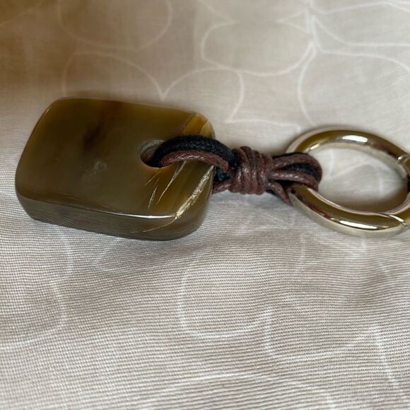 NEW Eco-Friendly Key Chain Handmade South American Artisans Unisex Neutral Gift - Picture 11 of 12